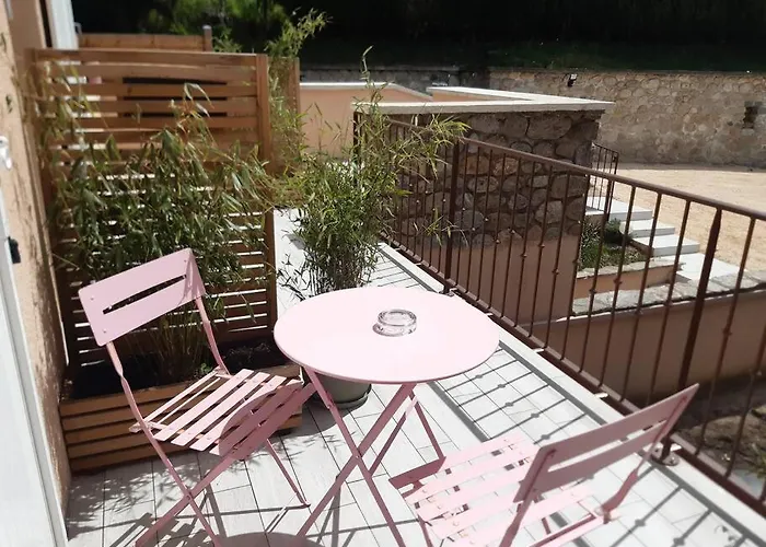Duplex De 24M2 Classe 2 Etoiles A 2Km D\'Aubenas